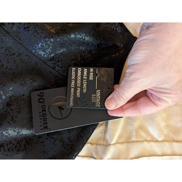 90 degree by reflex sz s black textured workout leggings sz s nwt - Picture 3 of 5